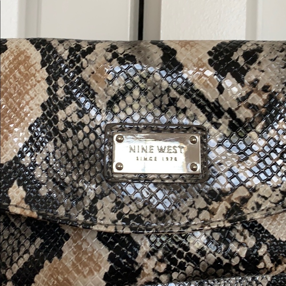 Bag - Picture 2 of 2